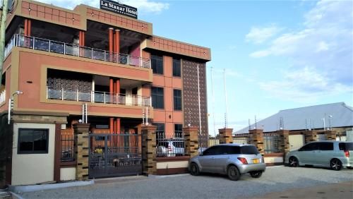 Hotel Photo 1