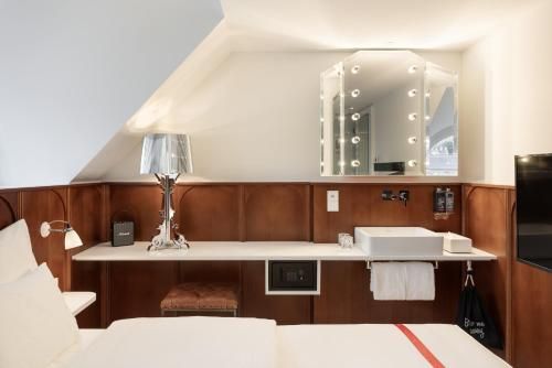 Hotel Photo 5