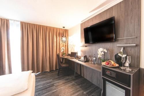 Hotel Photo 11