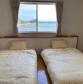 NearBy Hotel