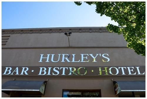 Hurley’s Bar & Bistro