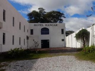 Фото отеля Hotel Hangar