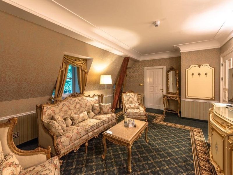 Hotel Photo 10