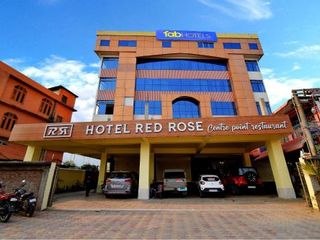 Фото отеля FabHotel Red Rose