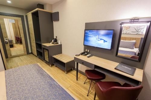 Hotel Photo 11