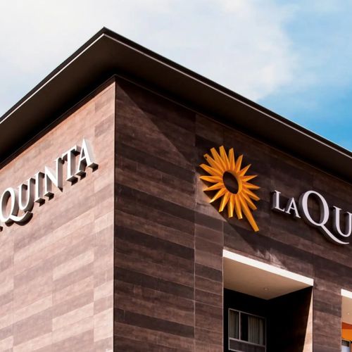 Photo of La Quinta Inn & Suites by Wyndham Locust Grove