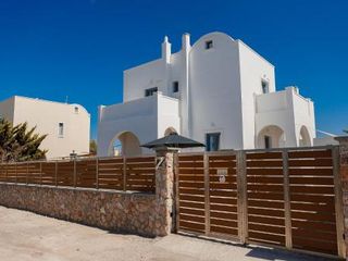 Фото отеля The Z Private Villa, Santorini