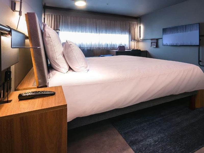 Hotel Photo 9