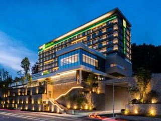 Фото отеля Holiday Inn Tongren Wanshan, an IHG Hotel