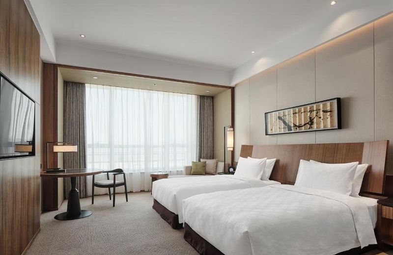 HUALUXE Ningbo Harbor City, an IHG Hotel