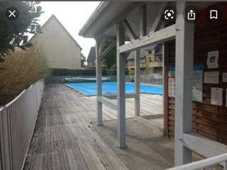 Hotel pic F3 proche Deauville Piscine