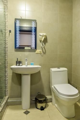 Hotel Photo 12