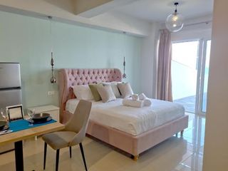 Фото отеля Epipleon Luxury Suites -106- Δωμάτιο 40τμ με βεράντα 45τμ μπροστά στην