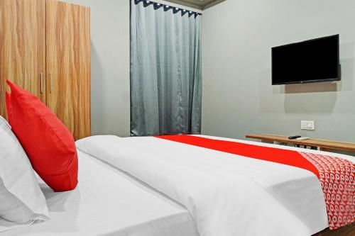 OYO 80147 Hotel Divine