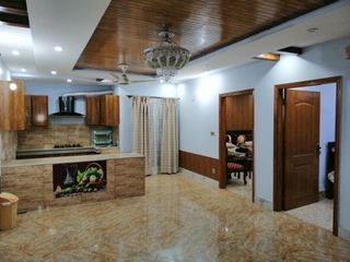Hotel pic Full Private House Floor with Lounge & Balcony - Townhouse - Homestay
