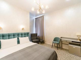 Weekend Inn Hotel