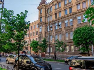 Студия на Маяковского
