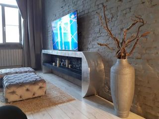 Loft hut