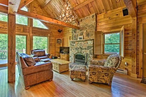 Photo of Deluxe Family Cabin with Game Room and Fire Pit!
