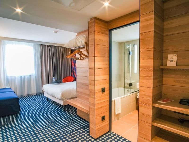 Hotel Photo 5