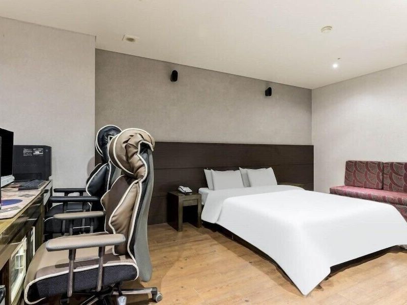 Hotel Photo 1