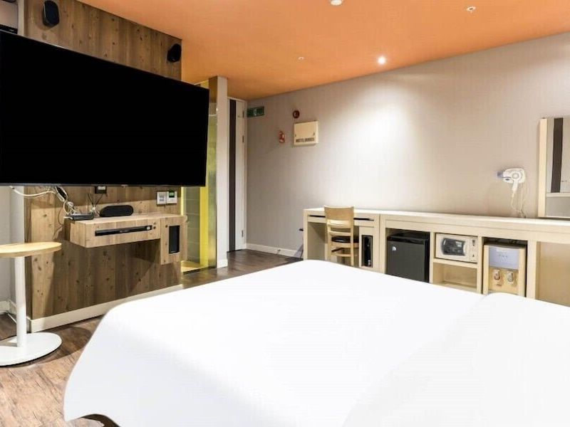 Hotel Photo 3