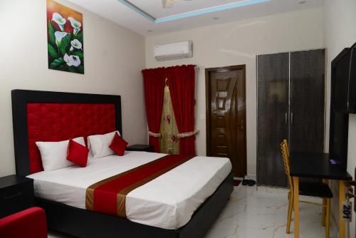 Hotel Photo 16