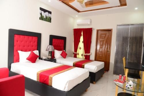 Hotel Photo 23