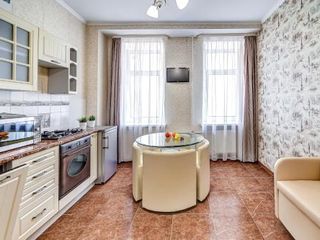 Mike Ryss Apt on Vas'ka