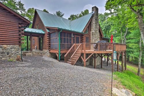 Photo of Purlear Luxury Log Cabin with Hot Tub and Views!