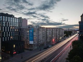 Studio 811 у метро Фрунзенская