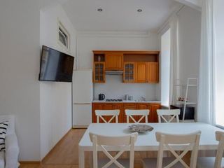 GorodRek near Palace Square (2 rooms)