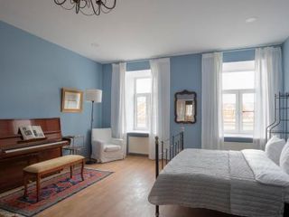 GorodRek near Palace Square (6 rooms)