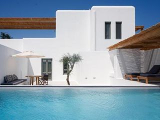 Фото отеля Alio Naxos Luxury Suites