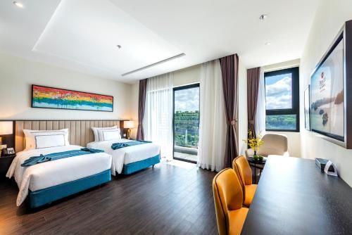 Hotel Photo 6