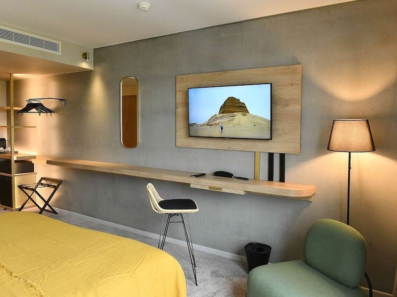 Hotel Photo 6
