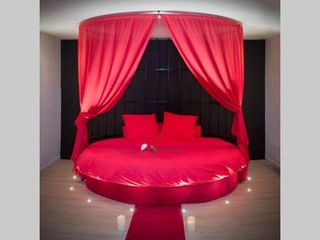 Hotel pic LOVEROOM REIMS