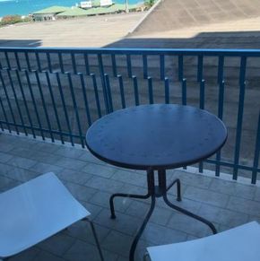 NearBy Hotel