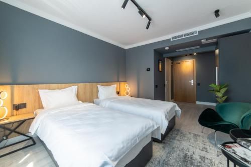 Hotel Photo 12