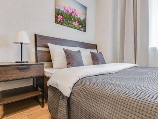 Apartment TwoPillows on Primorskiy, 137 - Двухкомнатная просторная квартира, 8 спальных мест, 80 м2