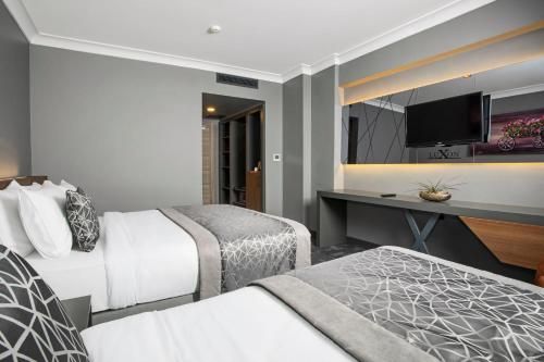 Hotel Photo 12