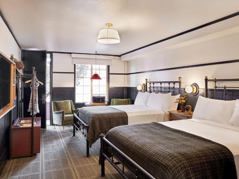 Hotel Photo 3