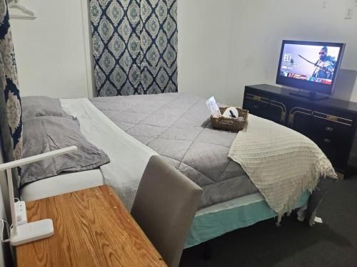 Photo of Private Room Walking Distance to UofL, Churchill Downs&Downtown