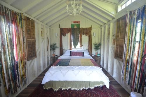 Photo of The Wren's Nest, a Romantic Cabin