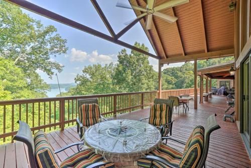 Photo of Custom Cabin with 12 Acres on Dale Hollow Lake!