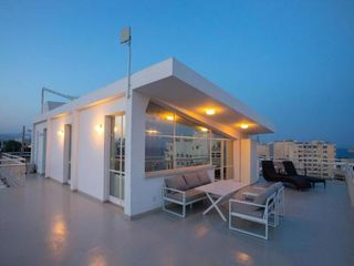 Фото отеля 1-80 Collection Penthouse by TrulyCyprus