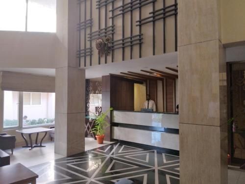 HOTEL NILADRI PREMIUM