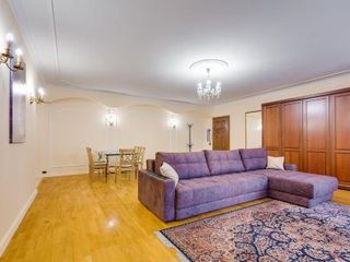 Apartment Bolshaya Morskaya 27