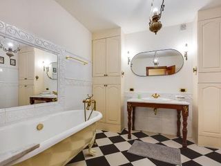 Apartment Bolshaya Morskaya 27