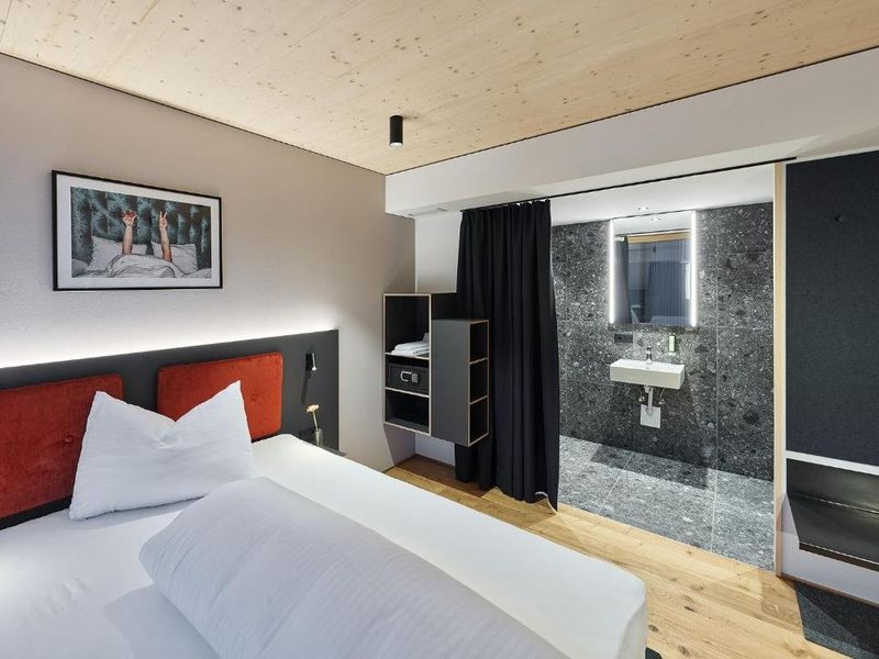 Hotel Photo 8